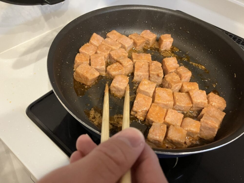 サイコロステーキの焼き方